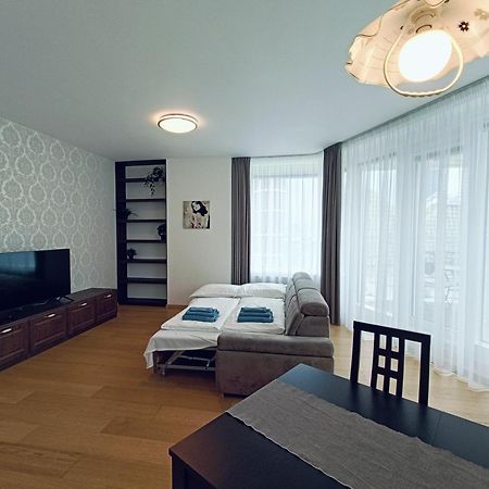 Sag Panorama City Apartment 3 Rooms Free Parking Free Wifi Pressburg Exterior foto